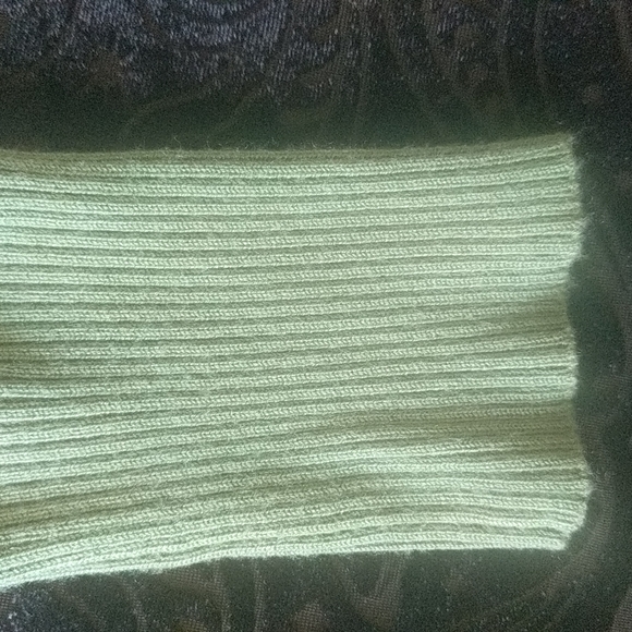 Modcloth Green Sweater 3/4 sleeve - Picture 4 of 5